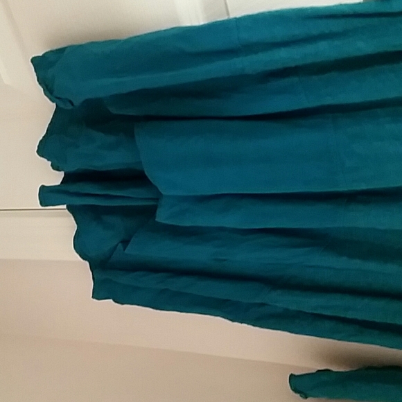 Tunic - Picture 3 of 4